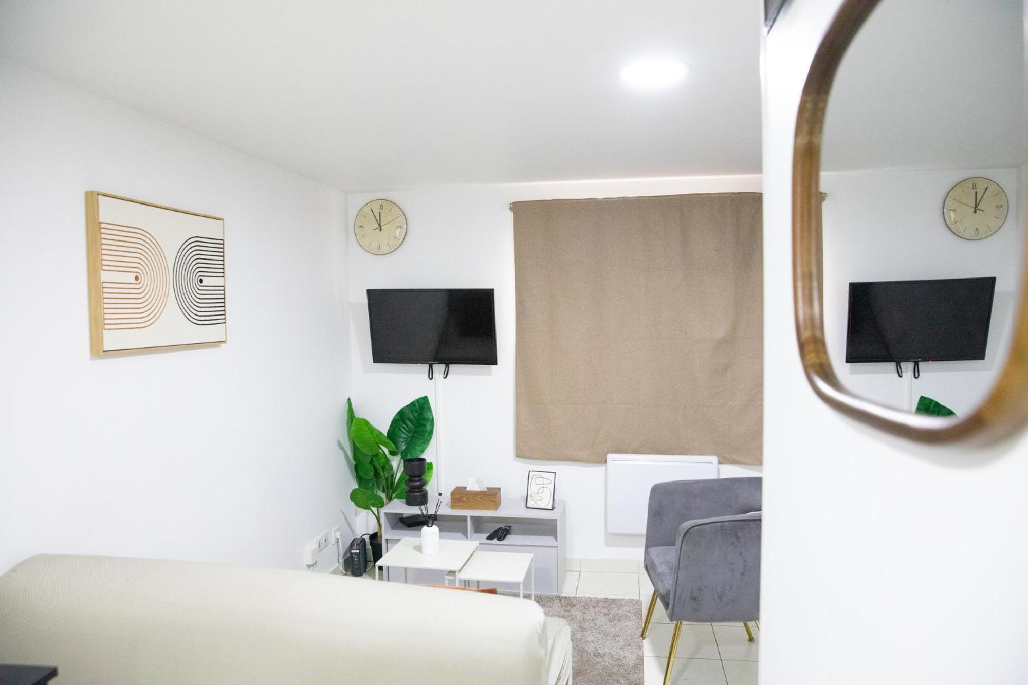 Le Relax Place - Metro 5 Bobigny Bagian luar foto