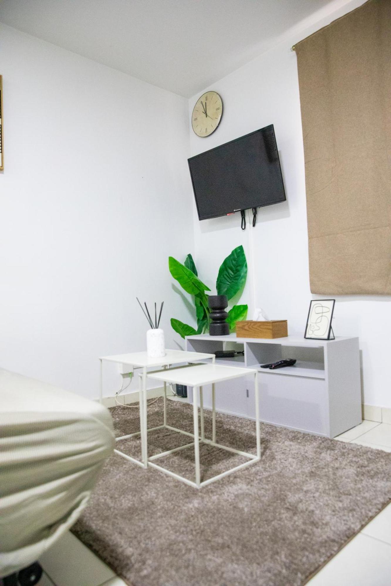 Le Relax Place - Metro 5 Bobigny Bagian luar foto