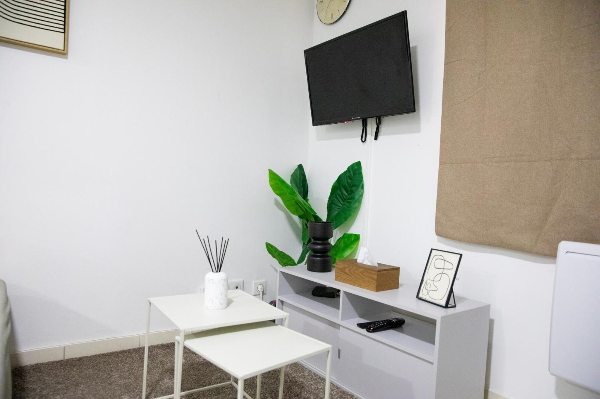 Le Relax Place - Metro 5 Bobigny Bagian luar foto