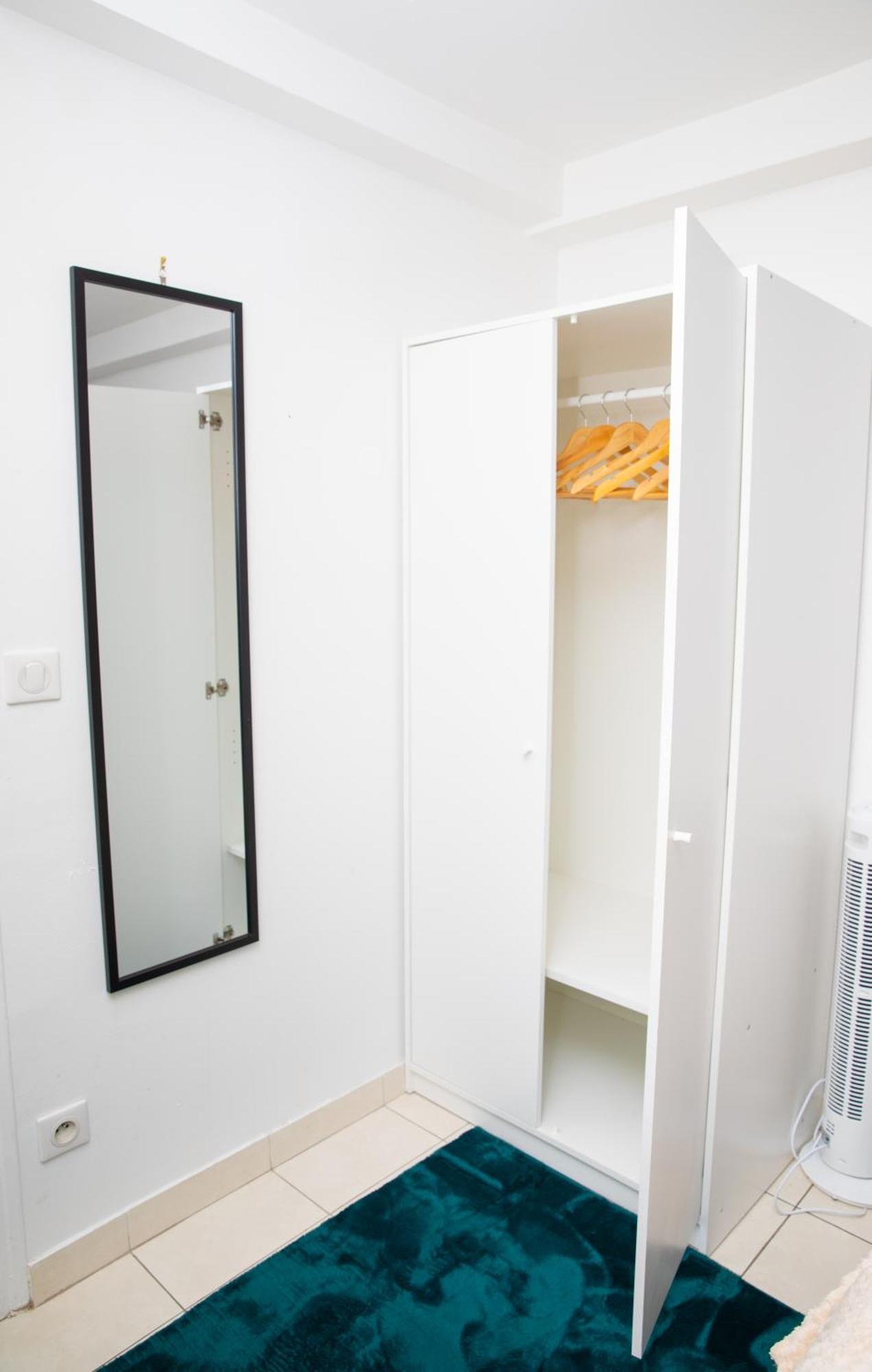 Le Relax Place - Metro 5 Bobigny Bagian luar foto